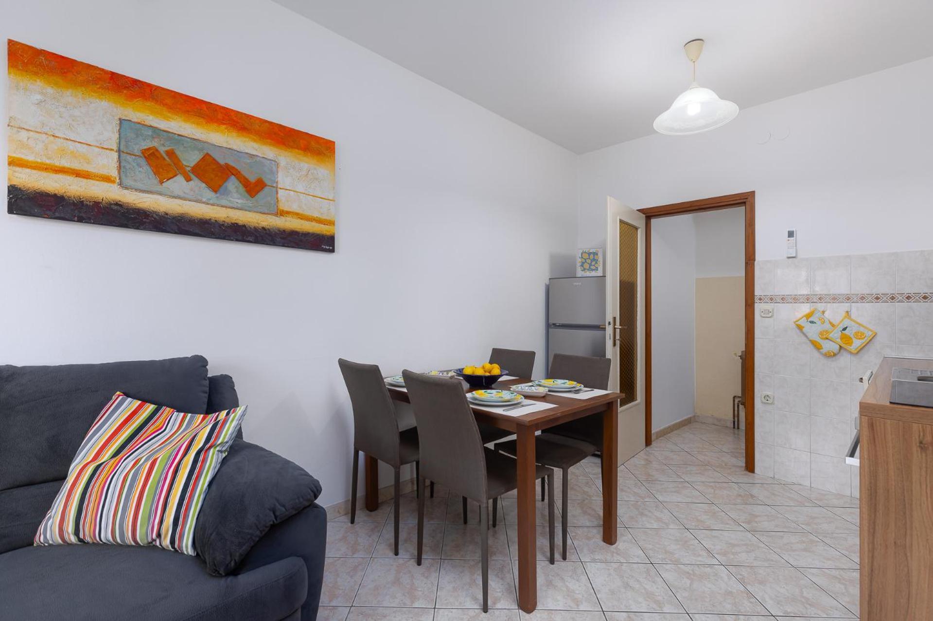 Emi Apartment โปเรช ภายนอก รูปภาพ
